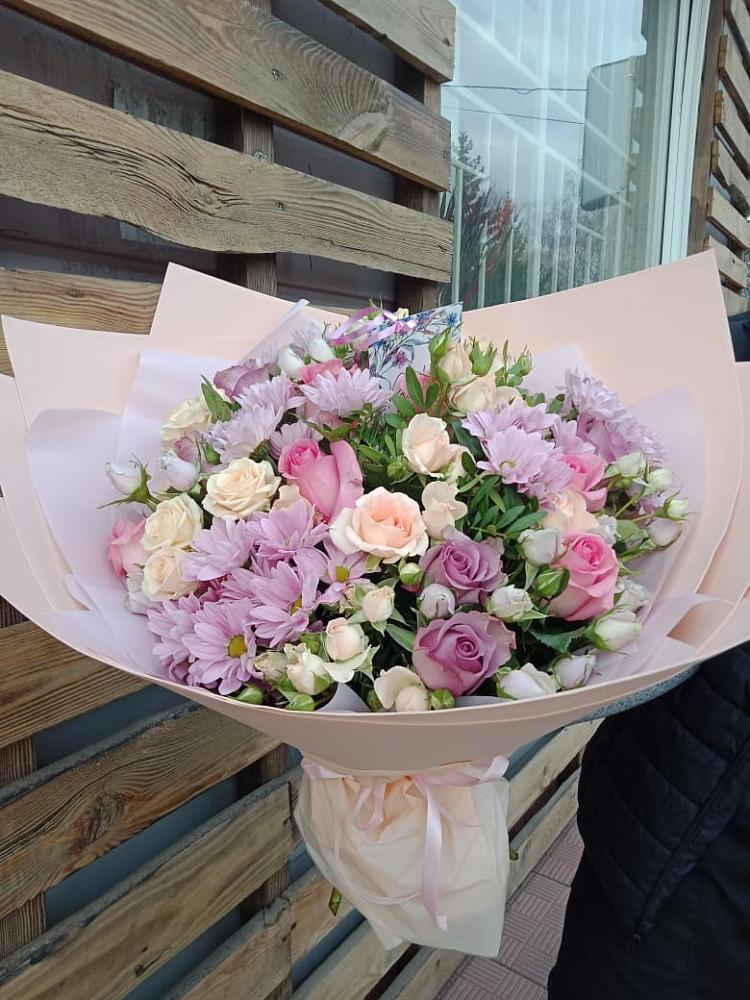 Букет цветов из: Розы и Хризантемы в Камское Устье