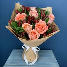 Букет цветов из:  Розы и Альстромерии #REPLACE_PRED# Камское Устье