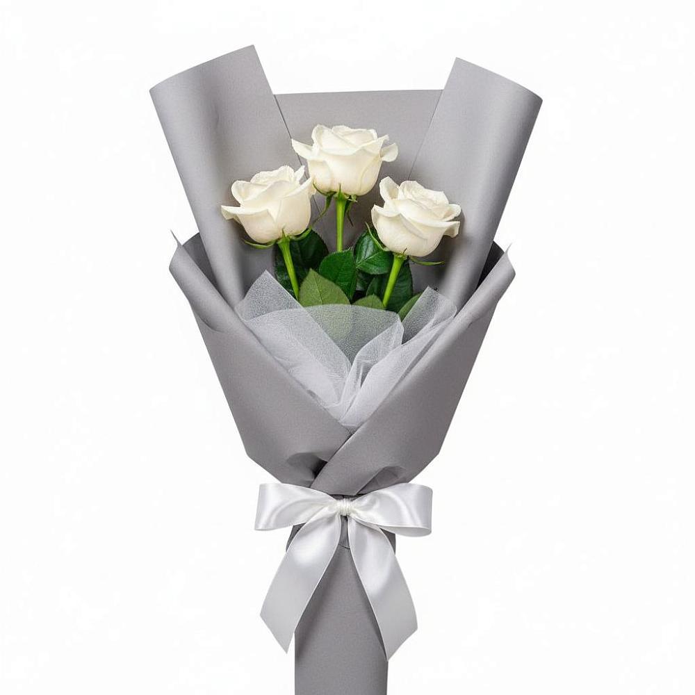 Букет 3 белые розы в Камское Устье