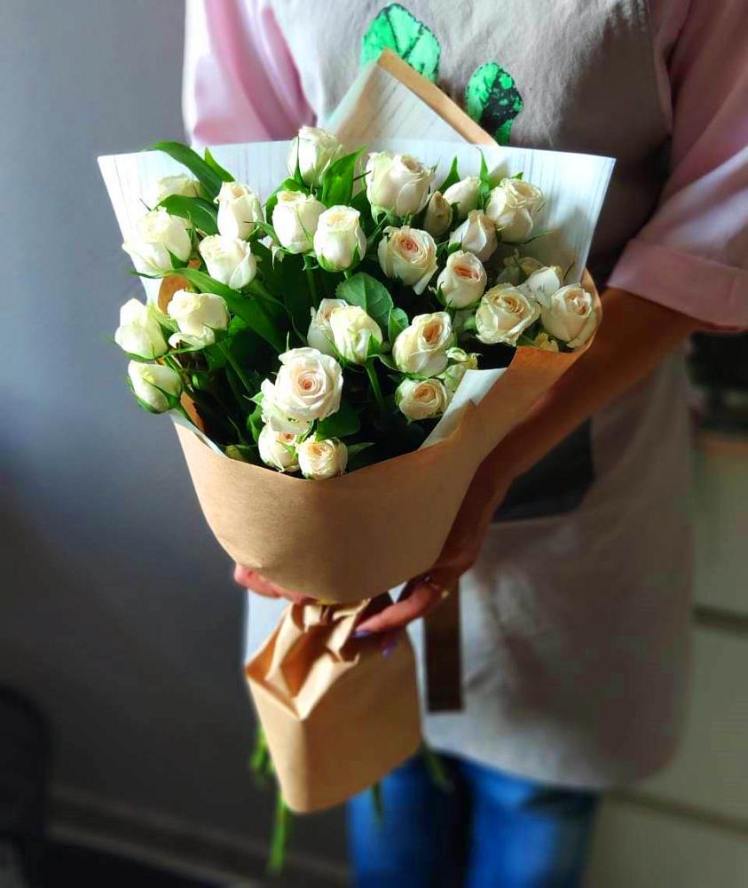 Букет цветов из: Розы в Камское Устье