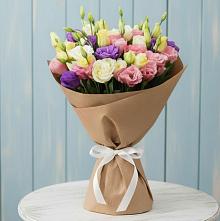 Букет цветов из:  Лизиантусы в Камское Устье