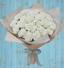 Букет цветов из:  Гвоздики в Камское Устье