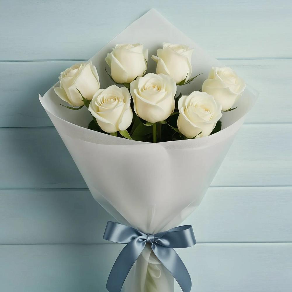 Букет 7 Белых роз Эдлесс Лав в Камское Устье
